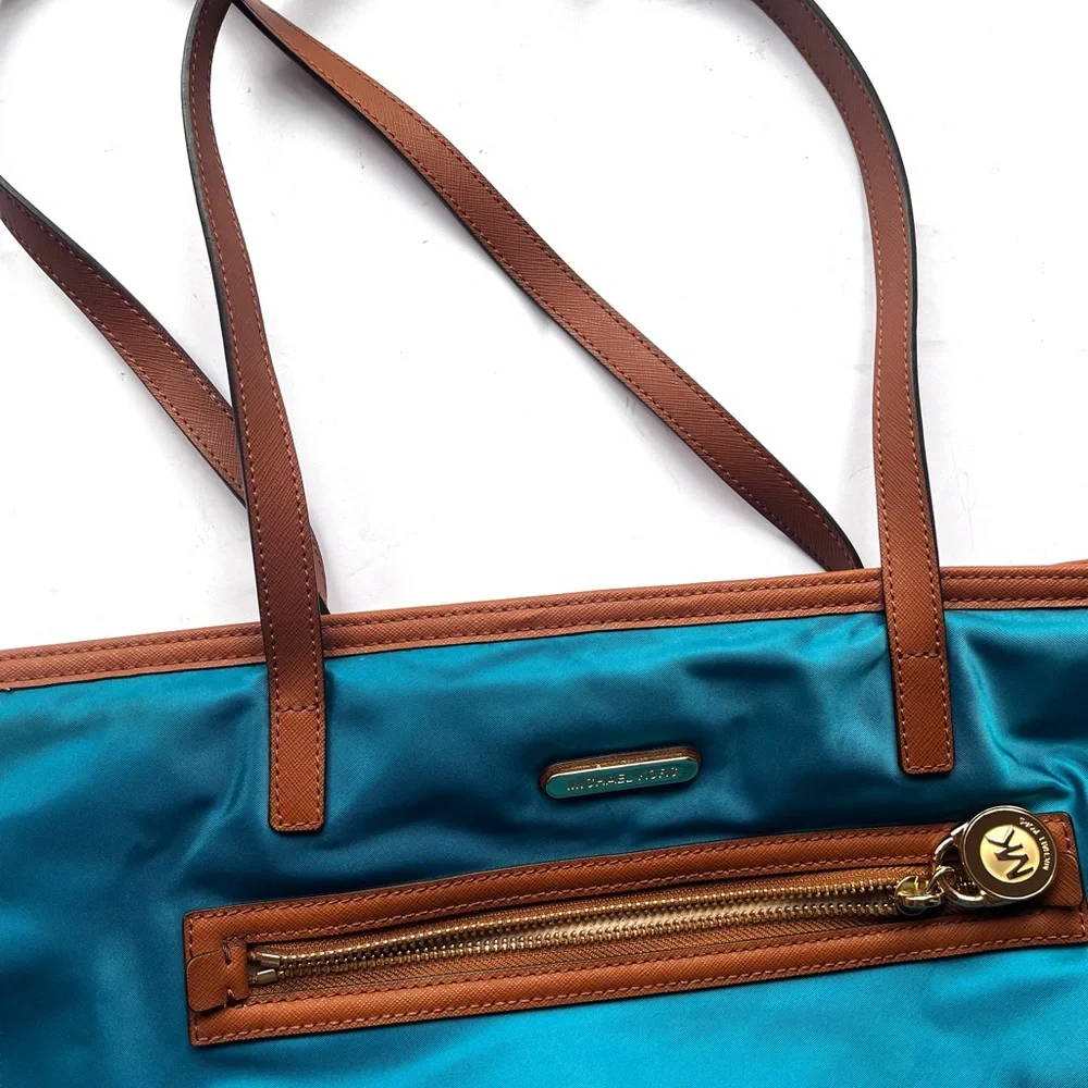 Michael Kors Kempton Aqua Nylon Large Tote Bag